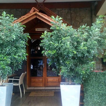Central Hotel Antsiranana Экстерьер фото