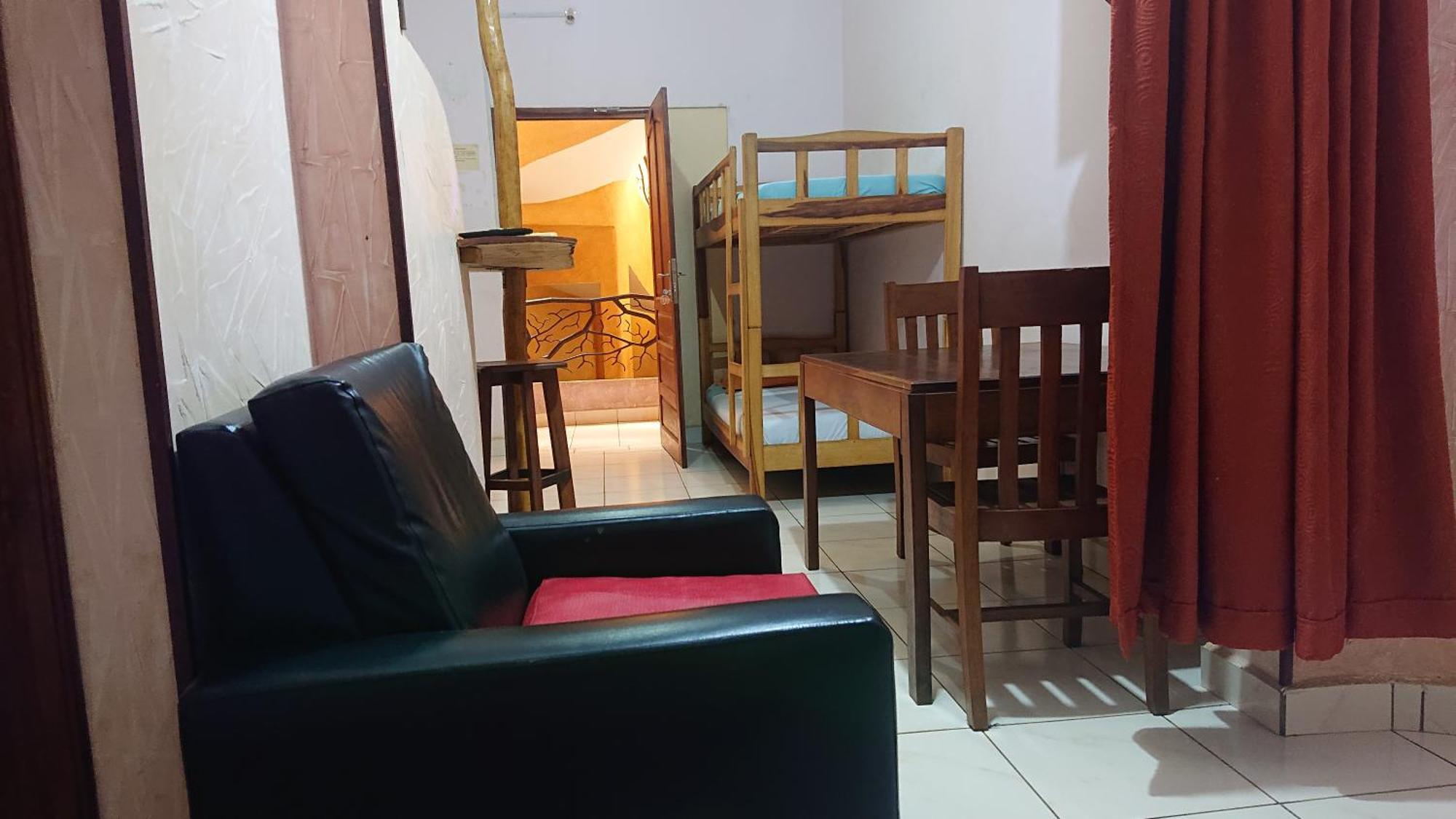 Central Hotel Antsiranana Экстерьер фото