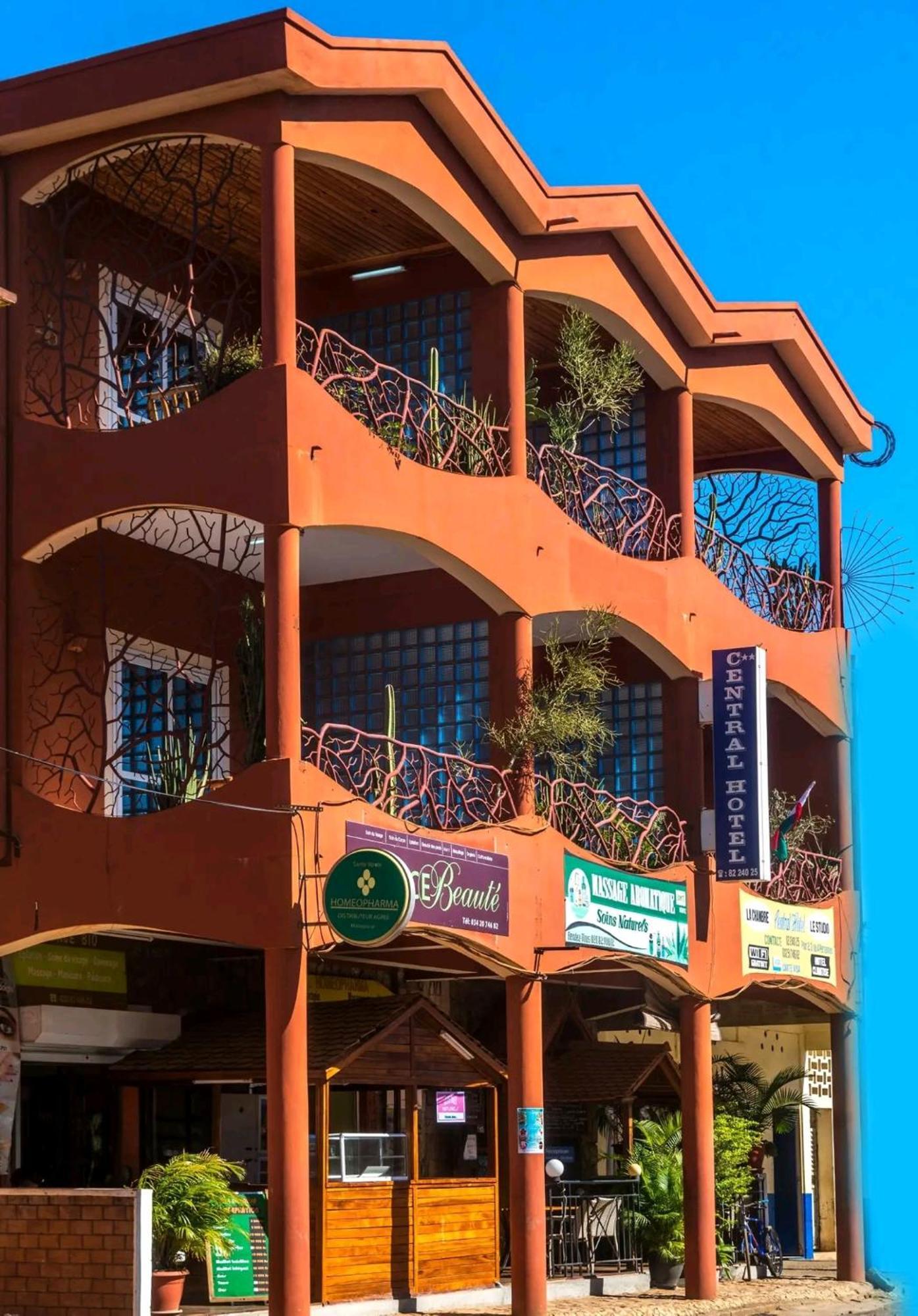 Central Hotel Antsiranana Экстерьер фото